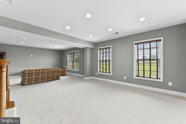 39787 WATERFORDWAY LN, Waterford, VA 20197