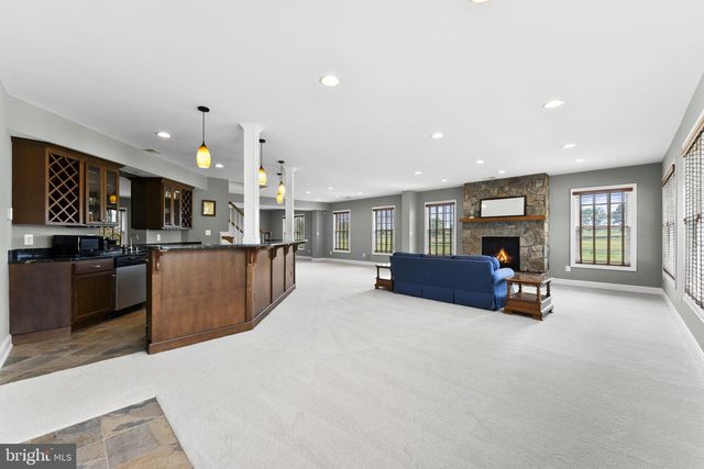 39787 WATERFORDWAY LN, Waterford, VA 20197