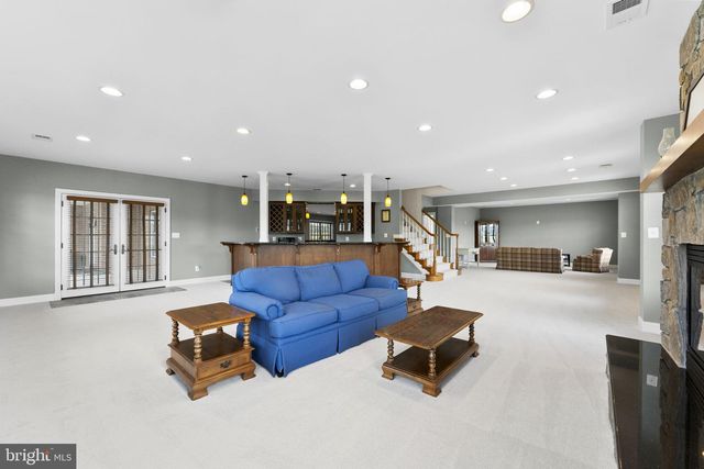 39787 WATERFORDWAY LN, Waterford, VA 20197