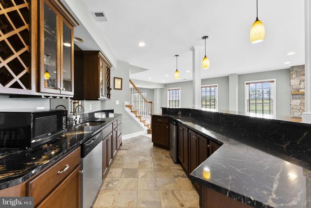 39787 WATERFORDWAY LN, Waterford, VA 20197