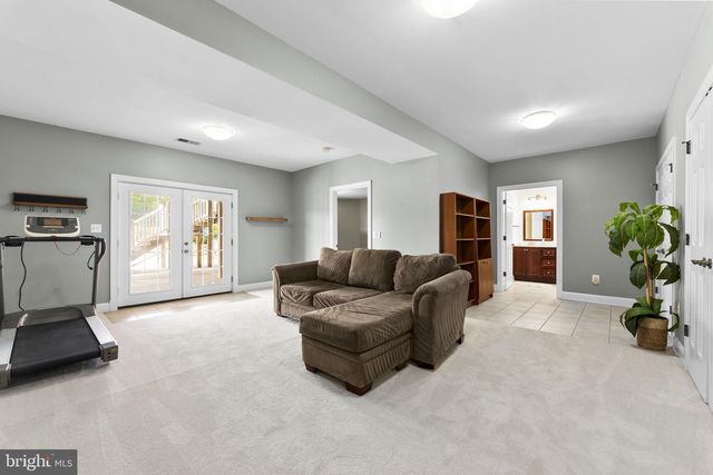 39787 WATERFORDWAY LN, Waterford, VA 20197