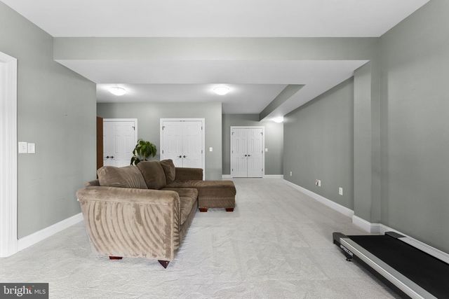 39787 WATERFORDWAY LN, Waterford, VA 20197