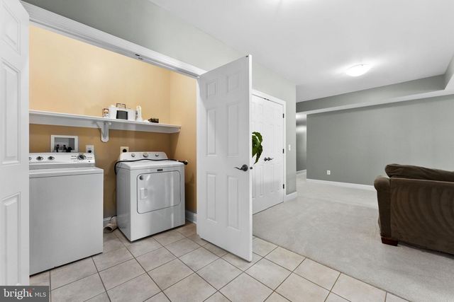 39787 WATERFORDWAY LN, Waterford, VA 20197