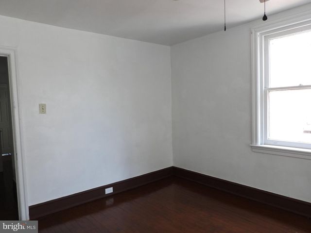 5243 N 2ND ST, Philadelphia, PA 19120