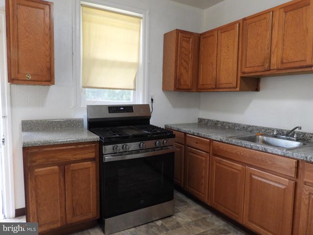 5243 N 2ND ST, Philadelphia, PA 19120
