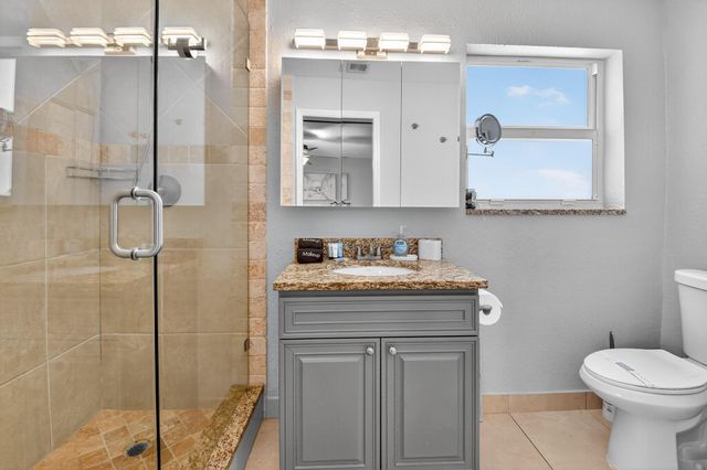 118 SE 29th Avenue, Boynton Beach, FL 33435