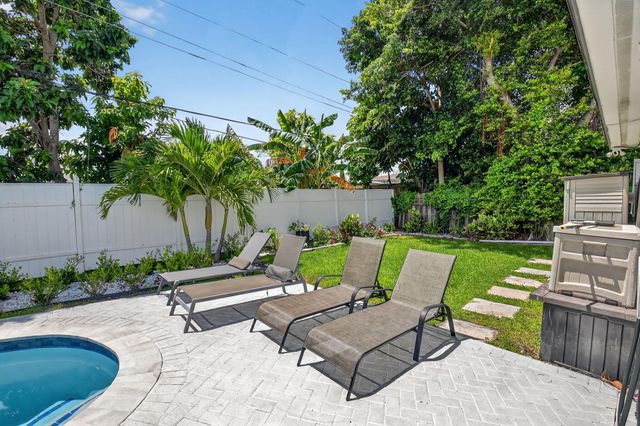 118 SE 29th Avenue, Boynton Beach, FL 33435