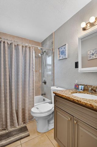 118 SE 29th Avenue, Boynton Beach, FL 33435