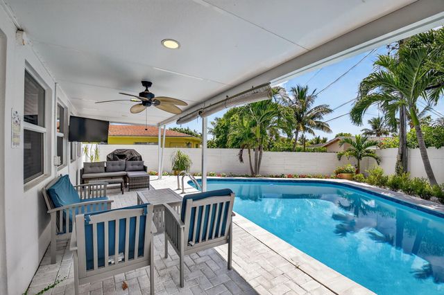 118 SE 29th Avenue, Boynton Beach, FL 33435