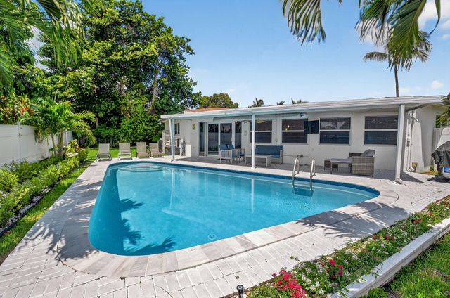 118 SE 29th Avenue, Boynton Beach, FL 33435