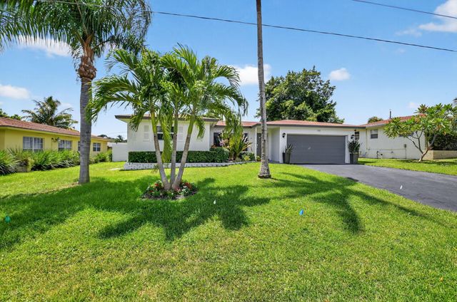118 SE 29th Avenue, Boynton Beach, FL 33435