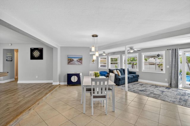 118 SE 29th Avenue, Boynton Beach, FL 33435