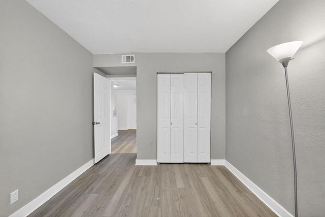 2741 NE 8th Avenue 15, Wilton Manors, FL 33334