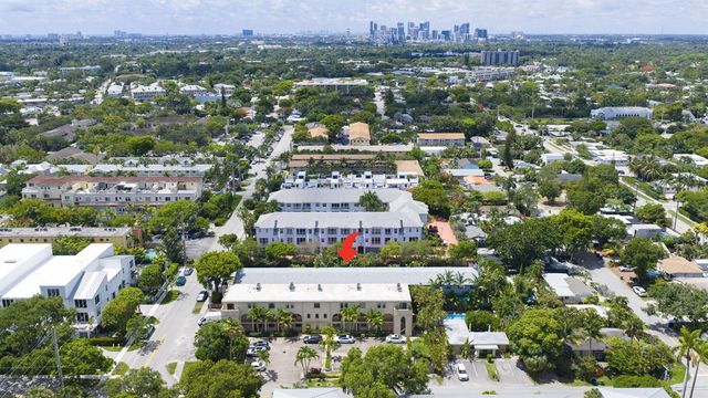 2741 NE 8th Avenue 15, Wilton Manors, FL 33334