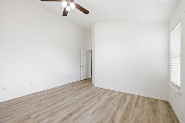 3555 Sandy Koufax LN, Round Rock, TX 78665