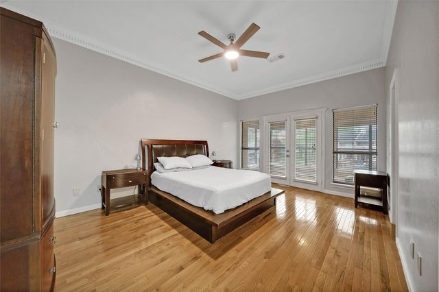 734 Lake View Drive, Montgomery, TX 77356