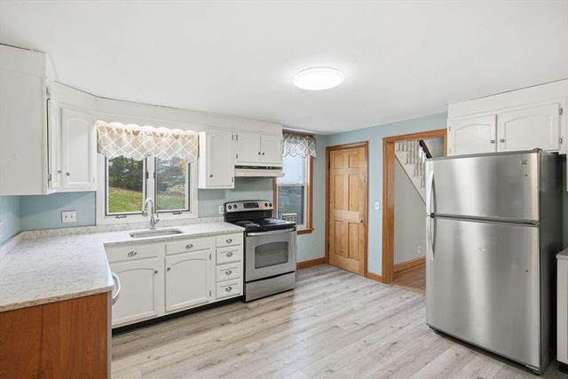 50 Bardwell, South Hadley, MA 01075