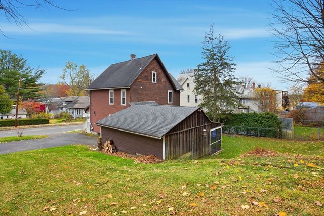 50 Bardwell, South Hadley, MA 01075