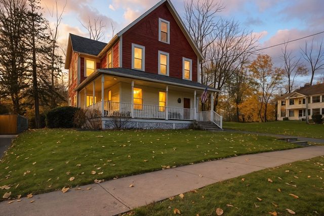 50 Bardwell, South Hadley, MA 01075