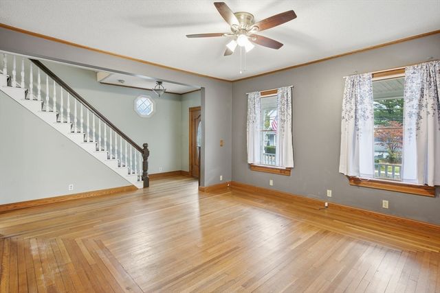 50 Bardwell, South Hadley, MA 01075