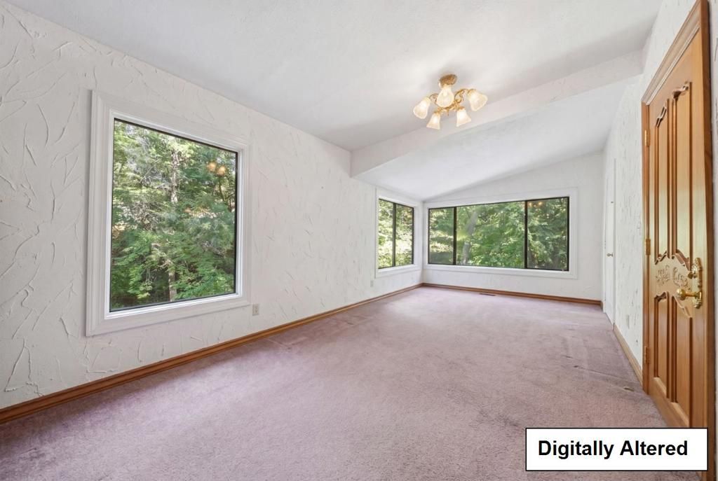 Image 32 of property listing at Address unavailable.