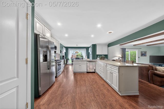 2578 Powderhorn Ridge Road, Rochester Hills, MI 48309