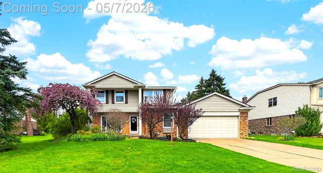 2578 Powderhorn Ridge Road, Rochester Hills, MI 48309