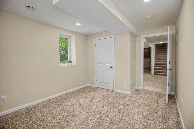 6230 Cahill Avenue, Inver Grove Heights, MN 55076