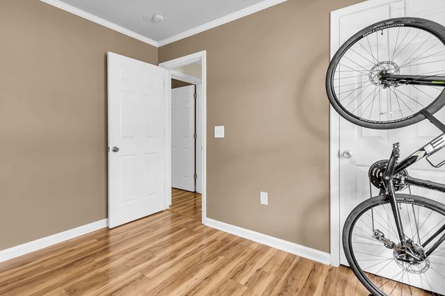 916 Hillsboro Drive, Charleston, SC 29407