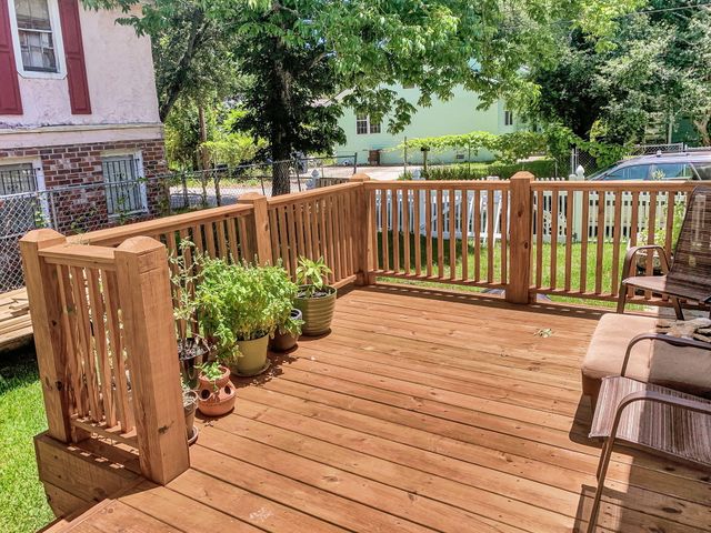 916 Hillsboro Drive, Charleston, SC 29407