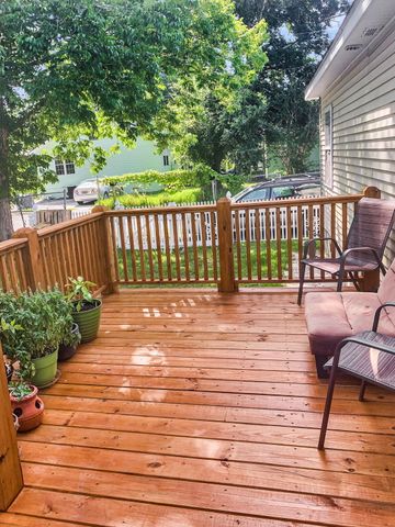 916 Hillsboro Drive, Charleston, SC 29407