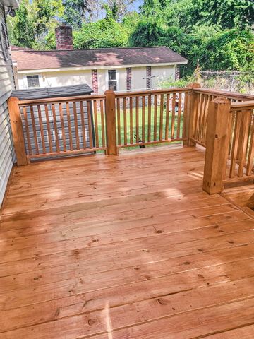 916 Hillsboro Drive, Charleston, SC 29407