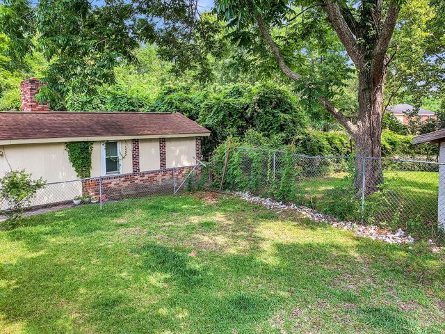 916 Hillsboro Drive, Charleston, SC 29407