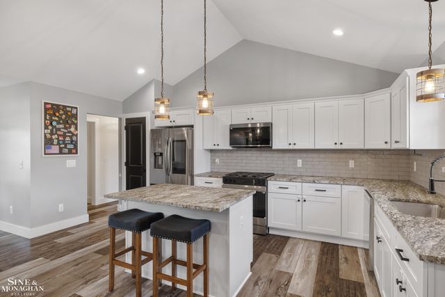 1810 Riley Road, St Clair, MI 48079