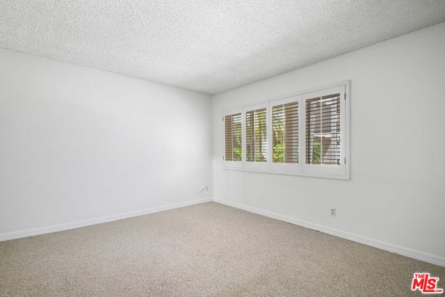 4445 Cartwright Avenue 110, Toluca Lake, CA 91602