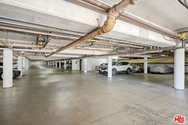 4445 Cartwright Avenue 110, Toluca Lake, CA 91602