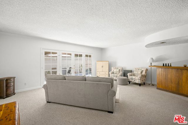 4445 Cartwright Avenue 110, Toluca Lake, CA 91602