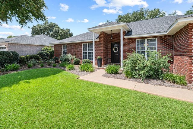 1614 Myrtlewood Lane, Niceville, FL 32578