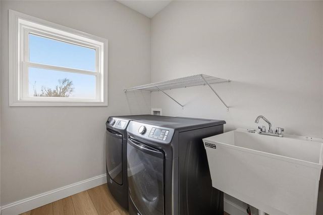 2416 Kestrel Drive SE, Cedar Rapids, IA 52403