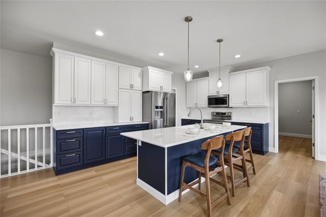 2416 Kestrel Drive SE, Cedar Rapids, IA 52403