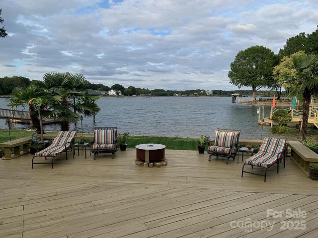 248 Ponderosa Circle, Mooresville, NC 28117