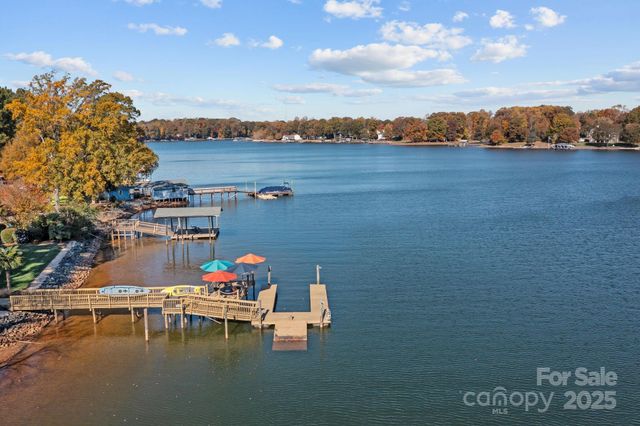 248 Ponderosa Circle, Mooresville, NC 28117