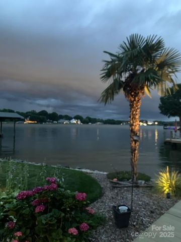 248 Ponderosa Circle, Mooresville, NC 28117