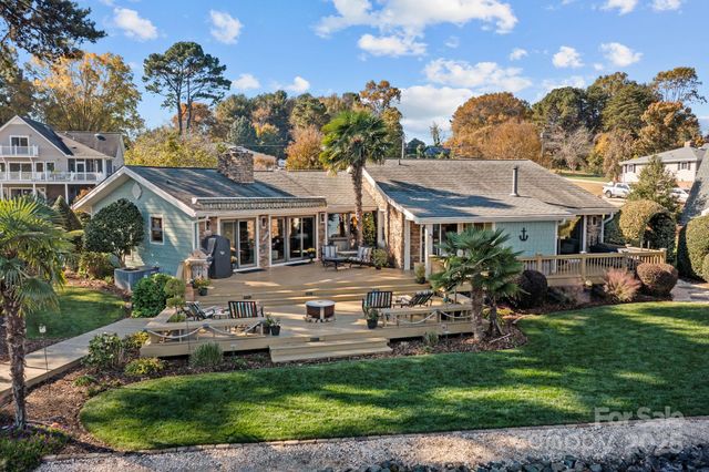 248 Ponderosa Circle, Mooresville, NC 28117