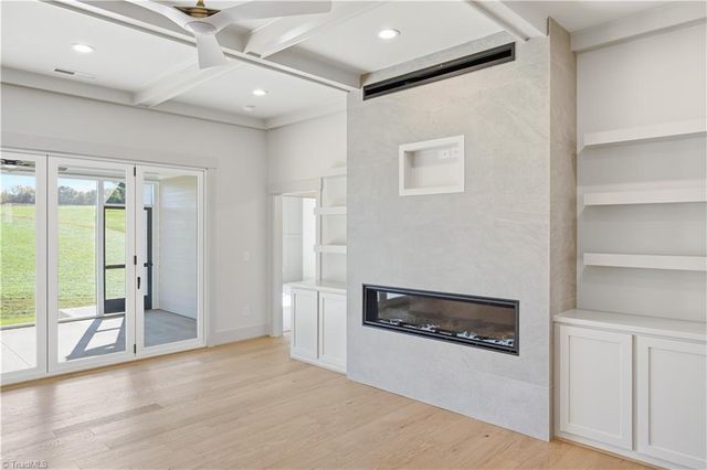 1336 Maple Chase Lane, Winston-salem, NC 27106