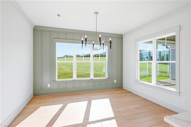 1336 Maple Chase Lane, Winston-salem, NC 27106