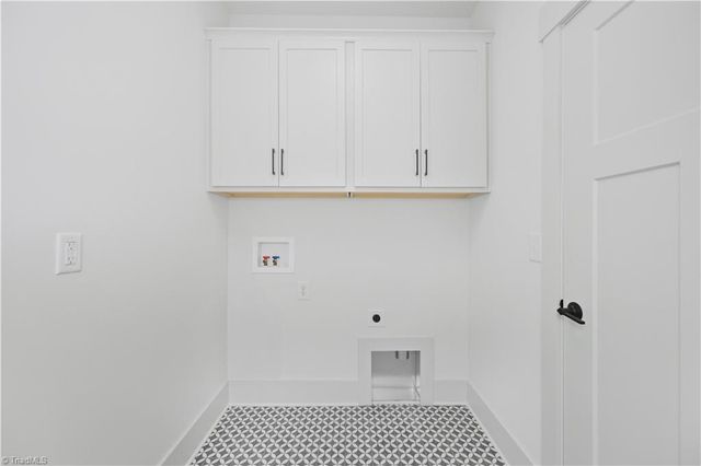 1336 Maple Chase Lane, Winston-salem, NC 27106