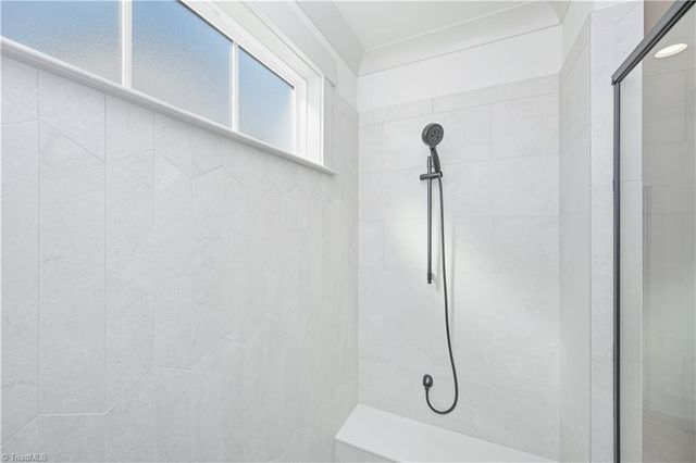 1336 Maple Chase Lane, Winston-salem, NC 27106