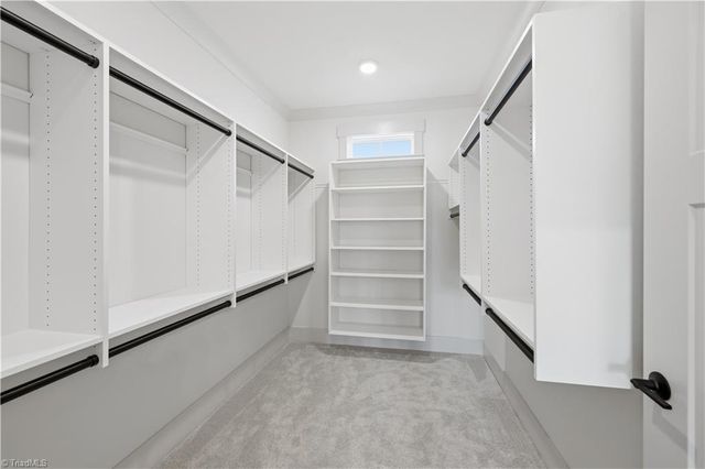 1336 Maple Chase Lane, Winston-salem, NC 27106