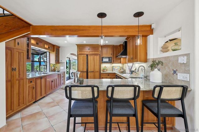 974 Via Hillview, Fallbrook, CA 92028